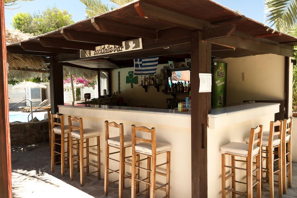 Hotel Rena Περίσσα Εξωτερικό φωτογραφία