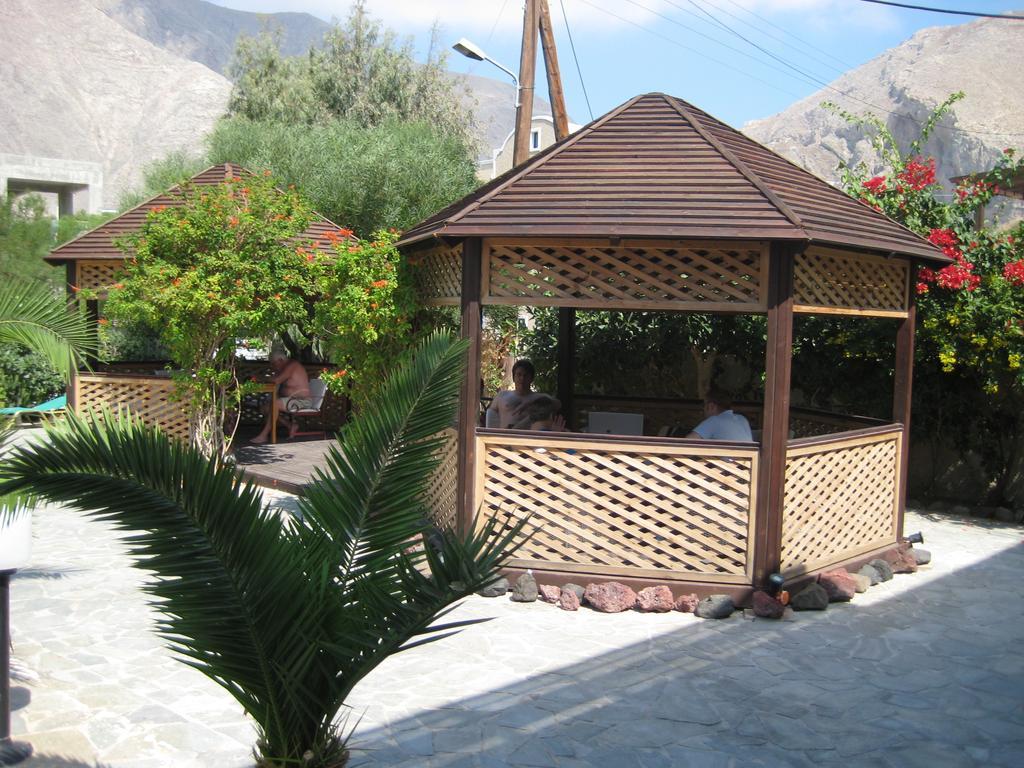 Hotel Rena Περίσσα Εξωτερικό φωτογραφία